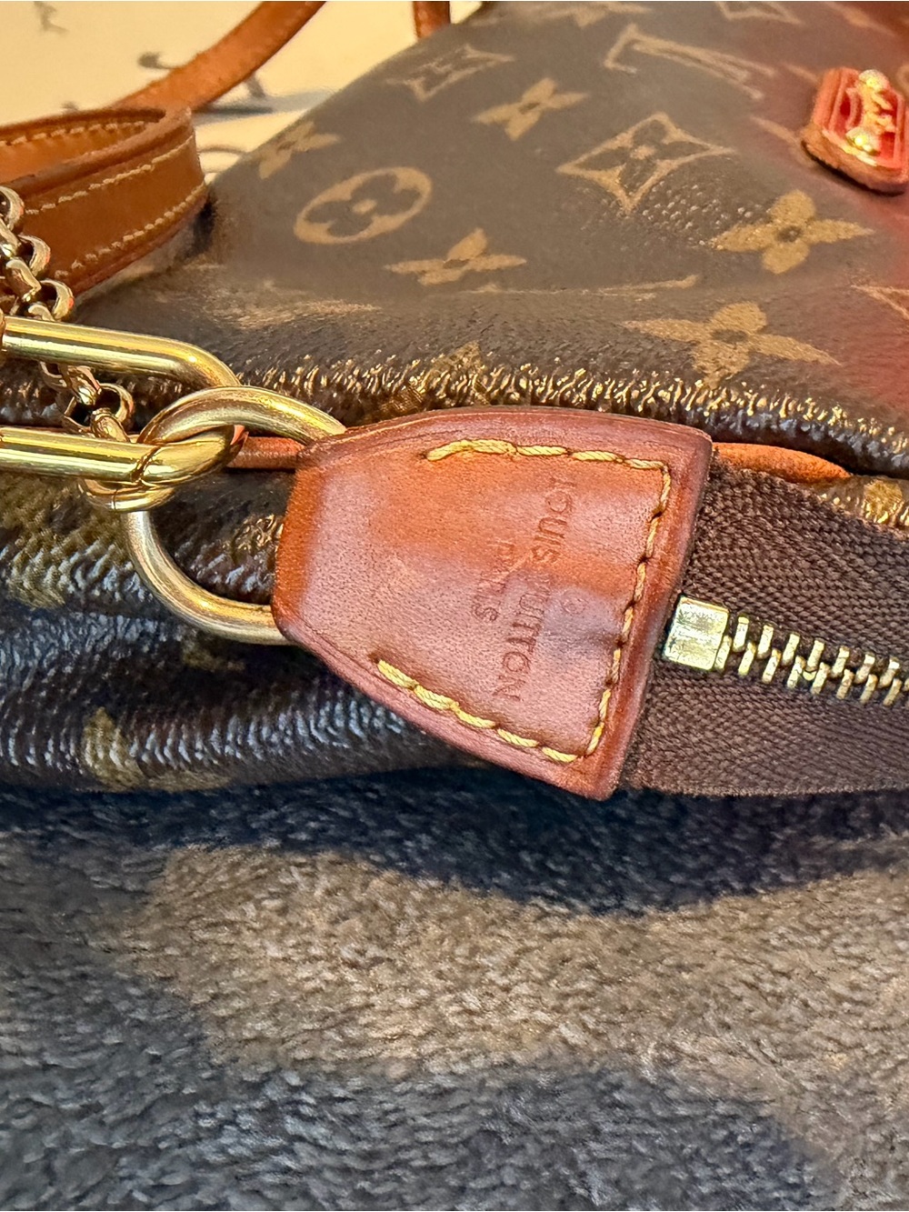 Louis Vuitton Monogram Canvas Pochette with Tan Leather Trim - Picture 3 of 6